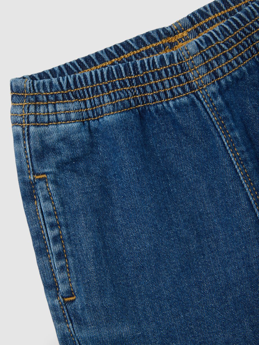 Pantaloni wide leg blu da bimba in denim con ricami_3