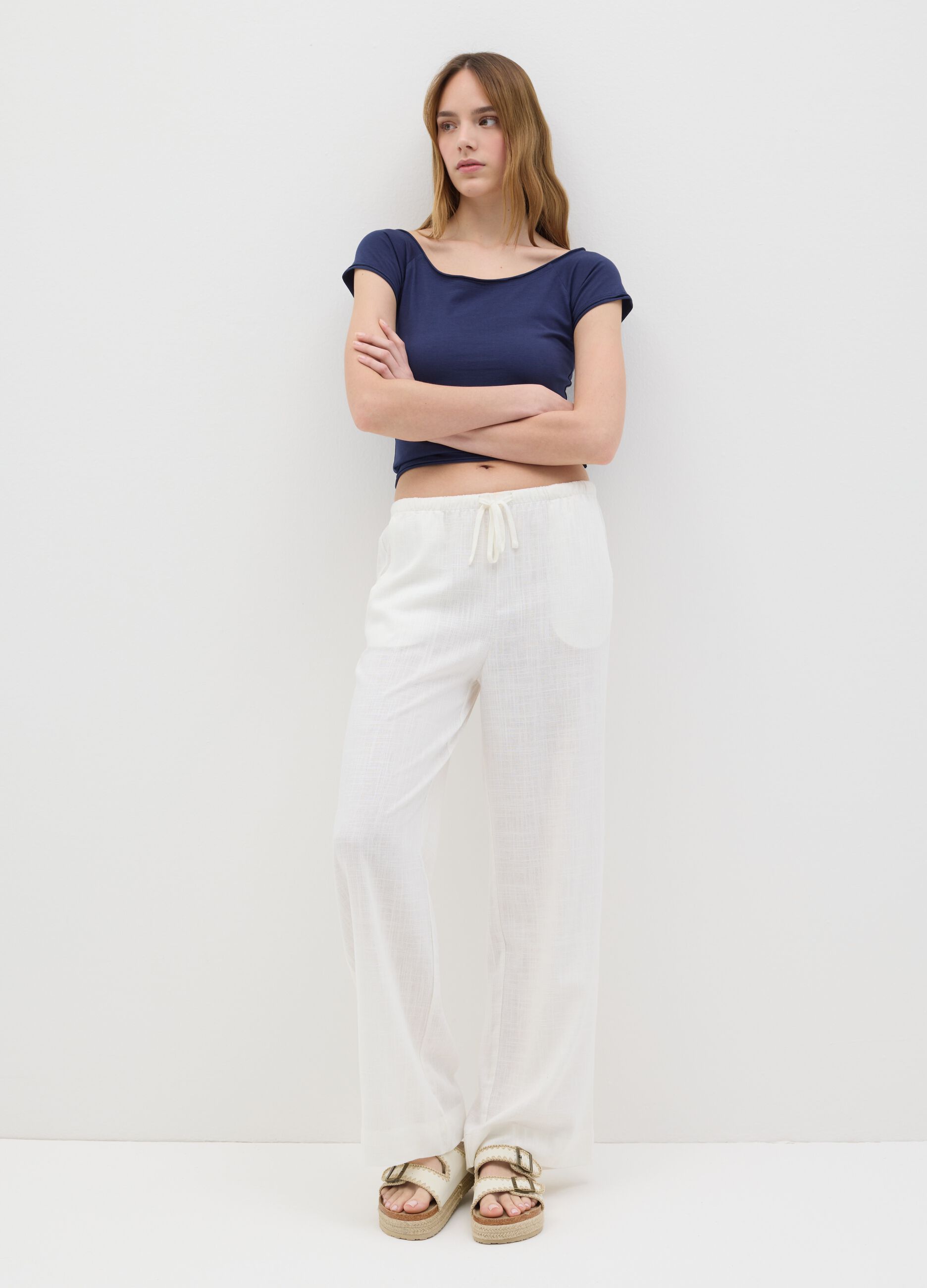 Fitted blue short-sleeve cotton T-shirt