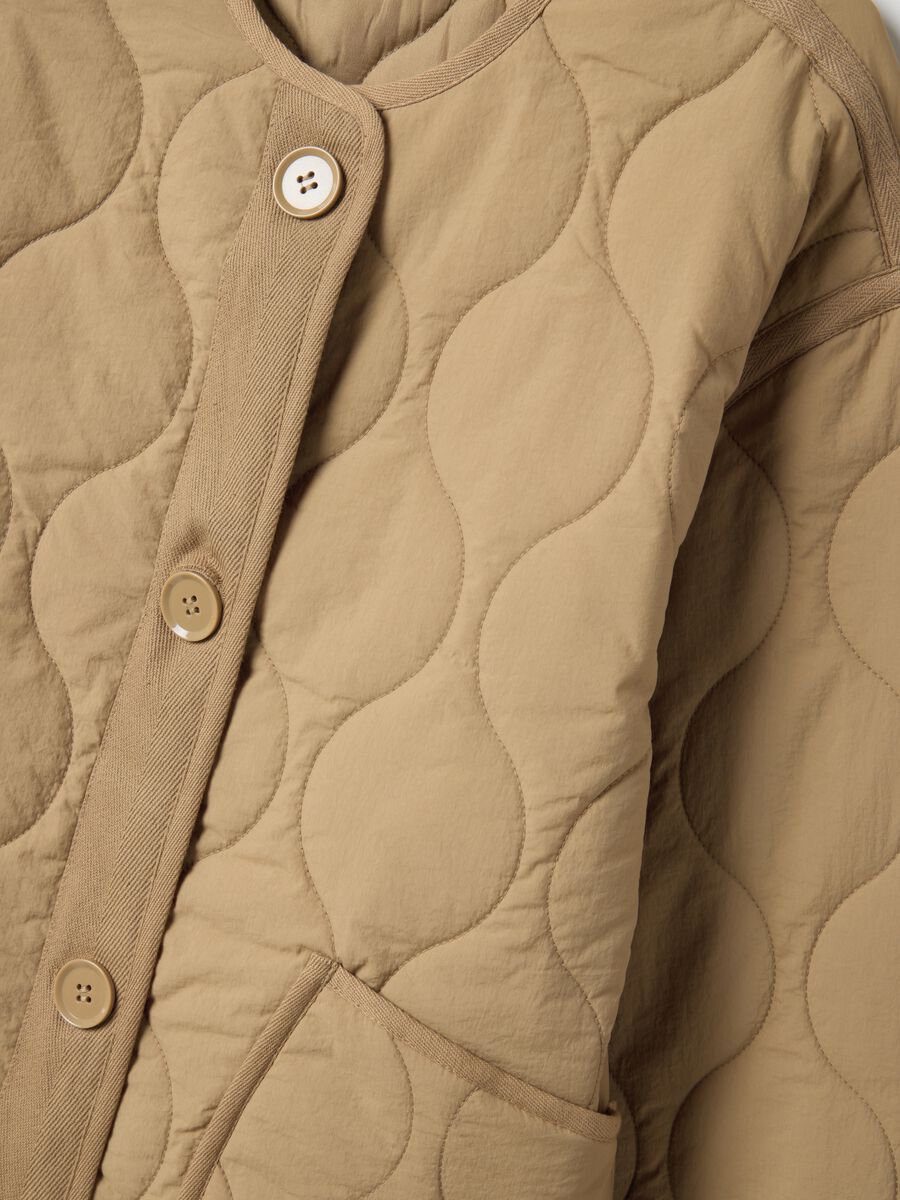 Beige padded regular fit jacket with buttons_5