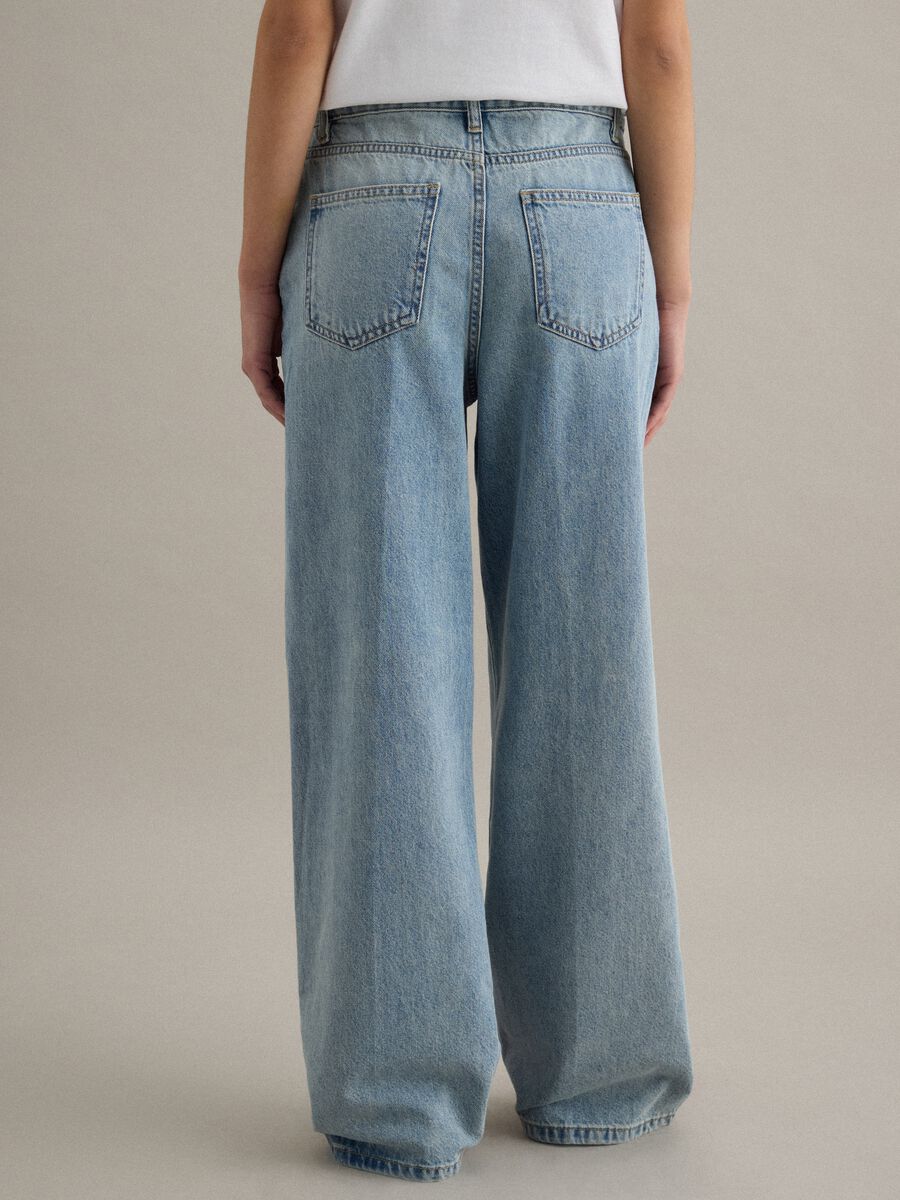 Straight leg blue denim jeans in pure cotton_2