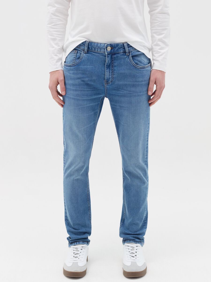 Skinny-fit jeans with five pockets_1
