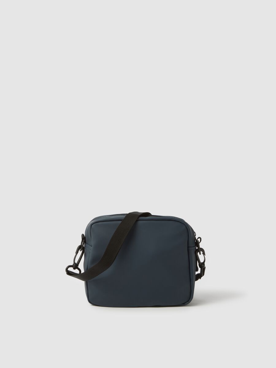 Borsa a tracolla blu con tasca a rete_1
