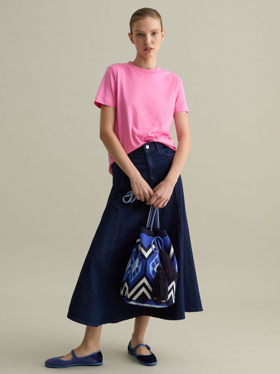 Shoulder bag with geometric motif and tassels_3
