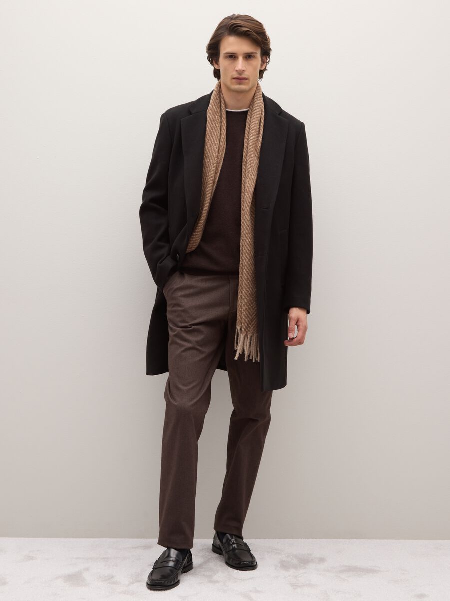 Sciarpa marrone con frange_0