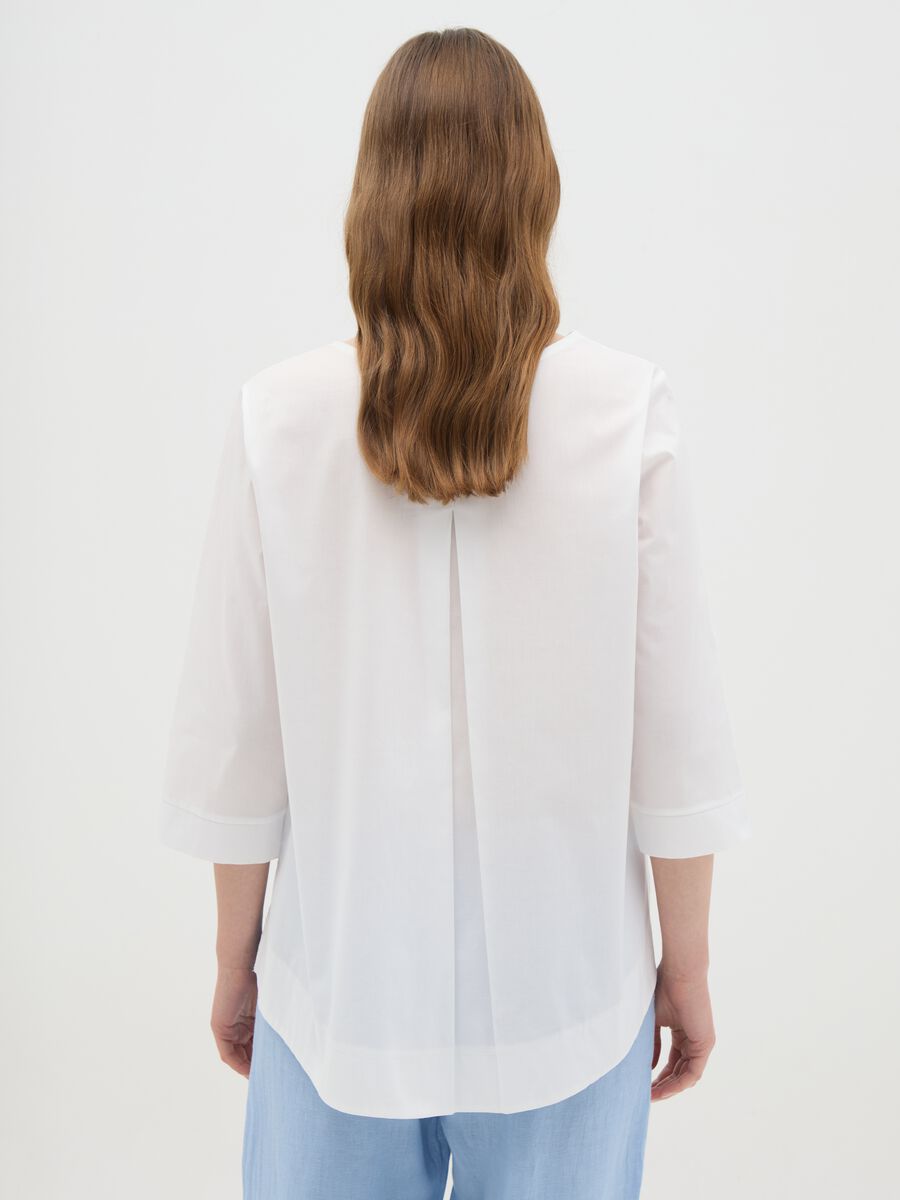 White Women's Cotton Blend Regular Fit Top_3