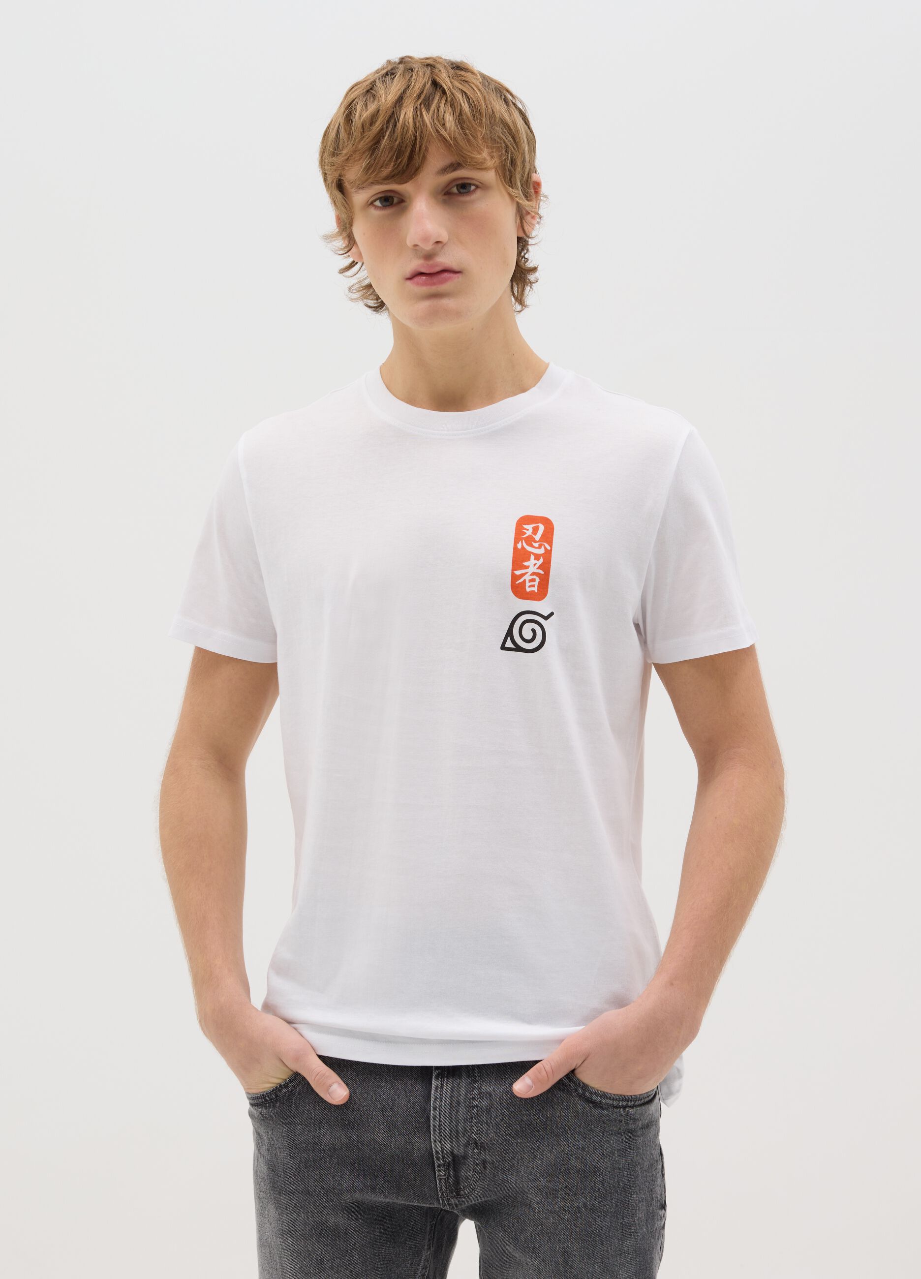 White T-shirt with Naruto print