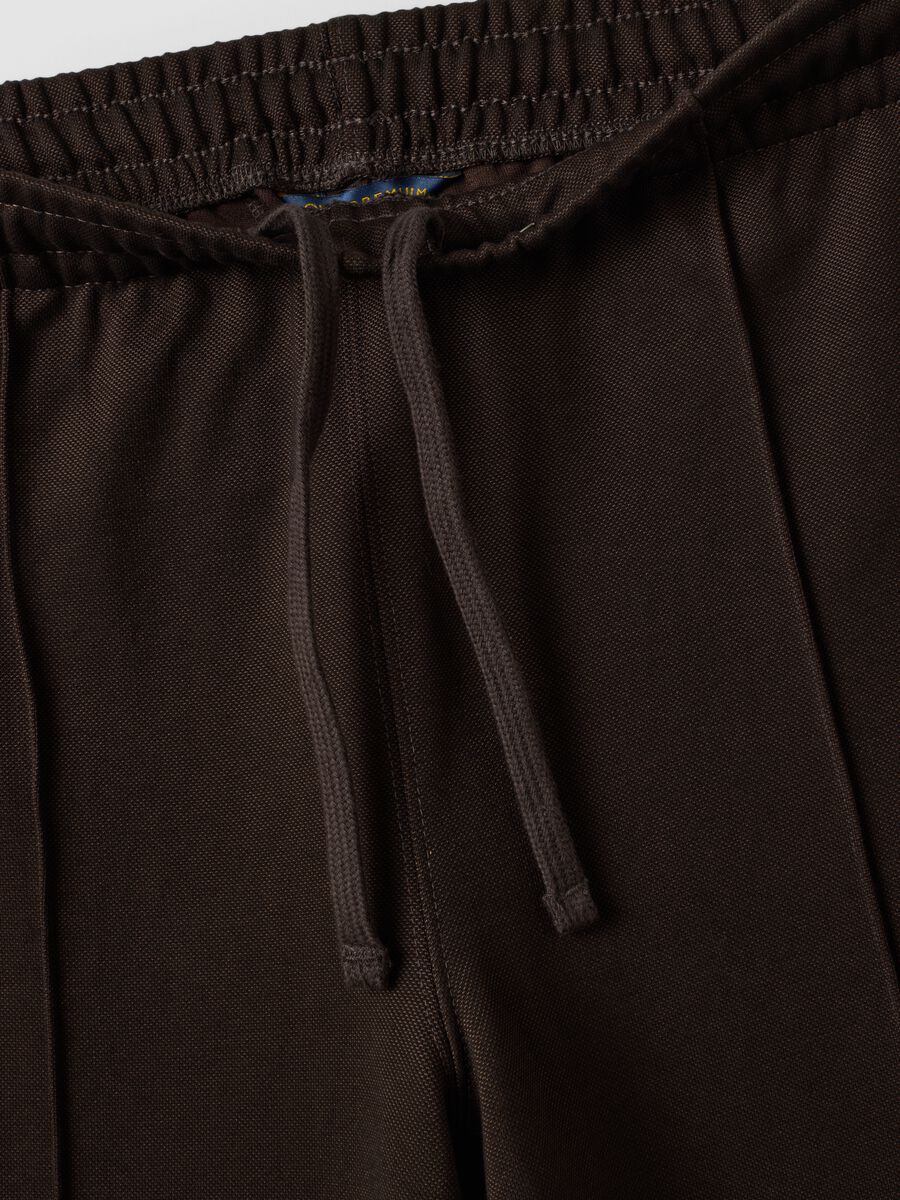 Pantaloni jogger marroni in tessuto elasticizzato relaxed fit_5