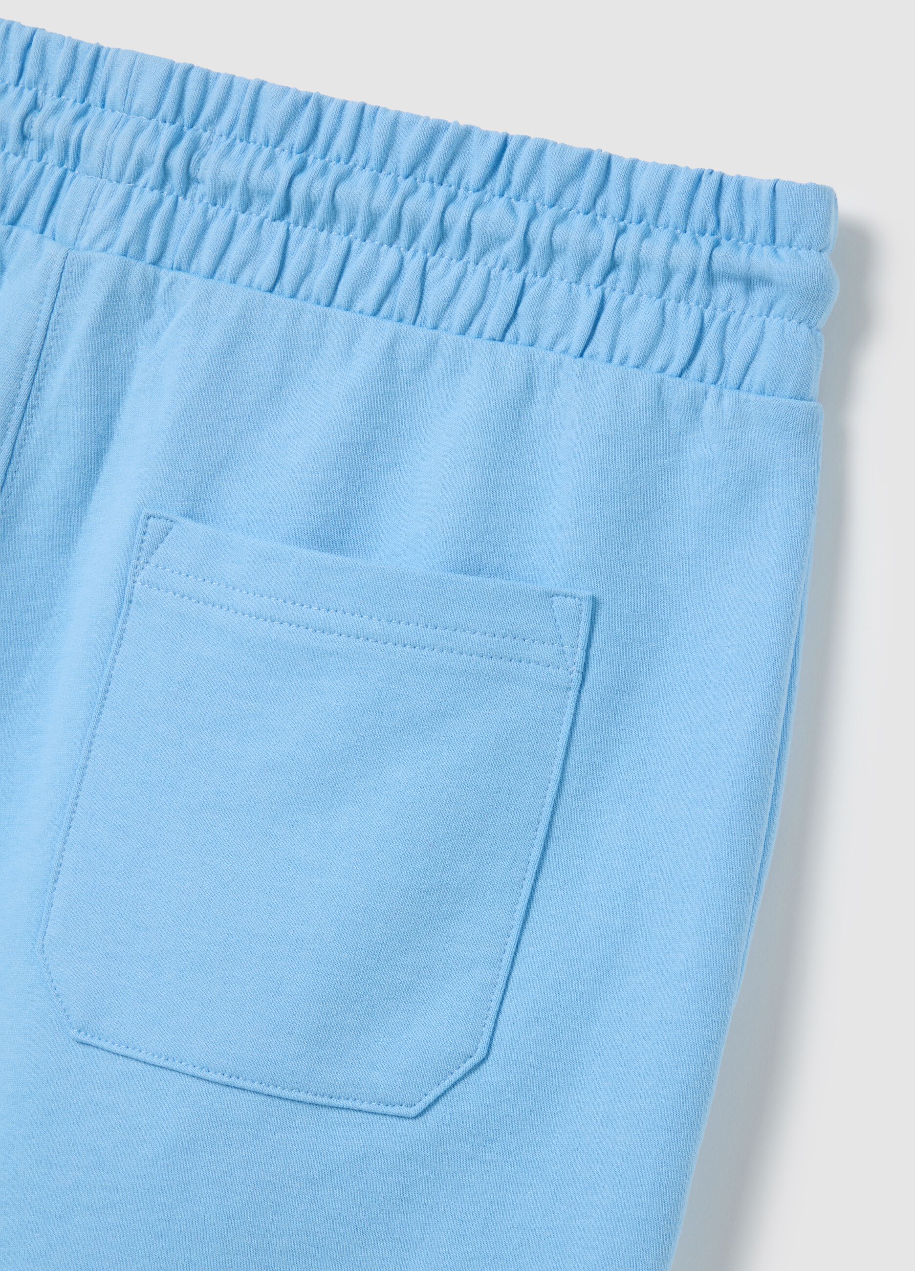 Men's regular fit sky blue cotton blend shorts with back pocket