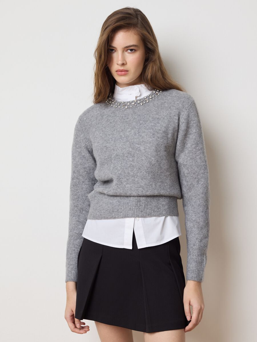 Grey regular fit jumper with jewel neckline_0
