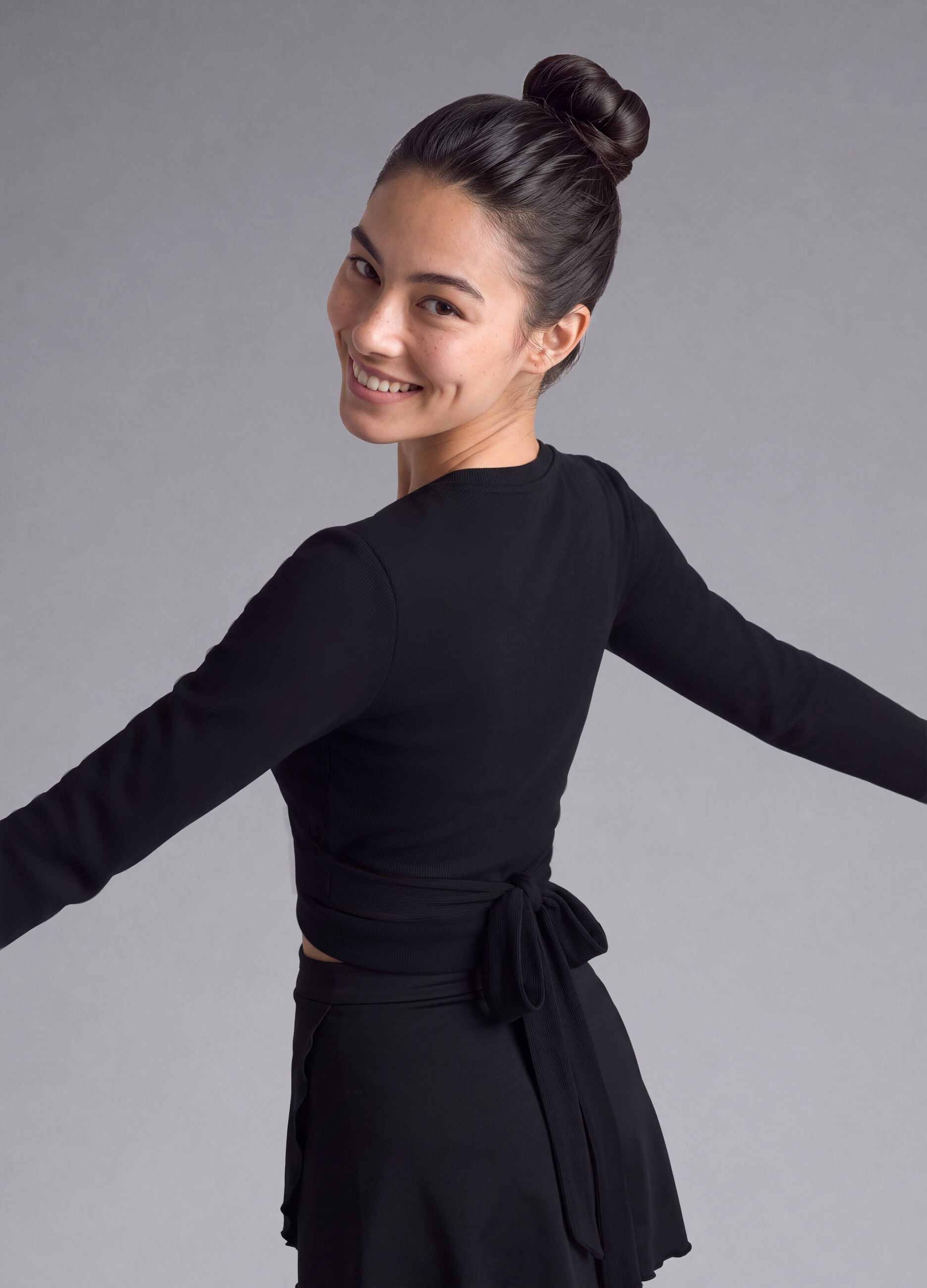 Wrap top nero in cotone elasticizzato a costine ALTAVIA STUDIO