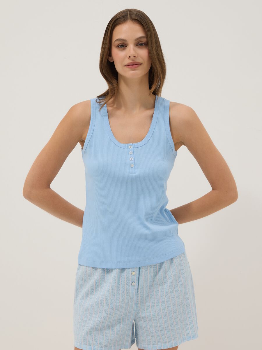 Canotta in puro cotone azzurra regular fit con collo serafino_1