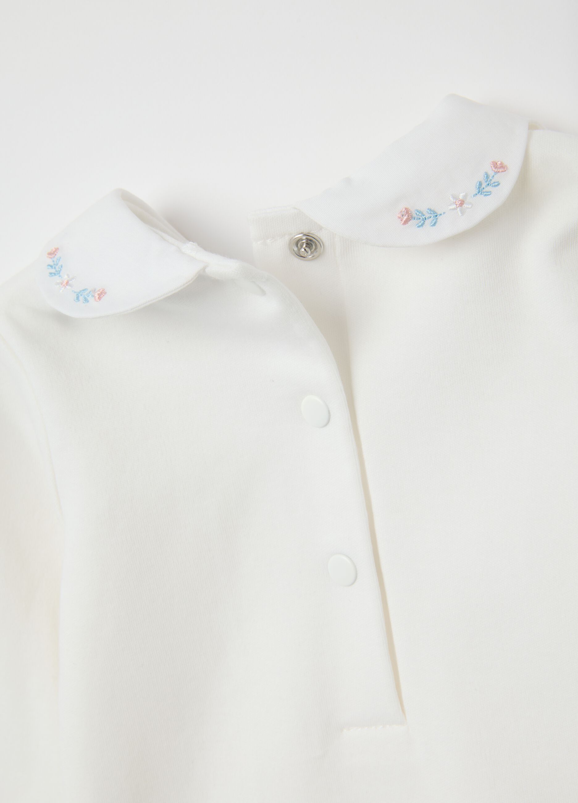 White pure cotton baby bodysuit with collar
