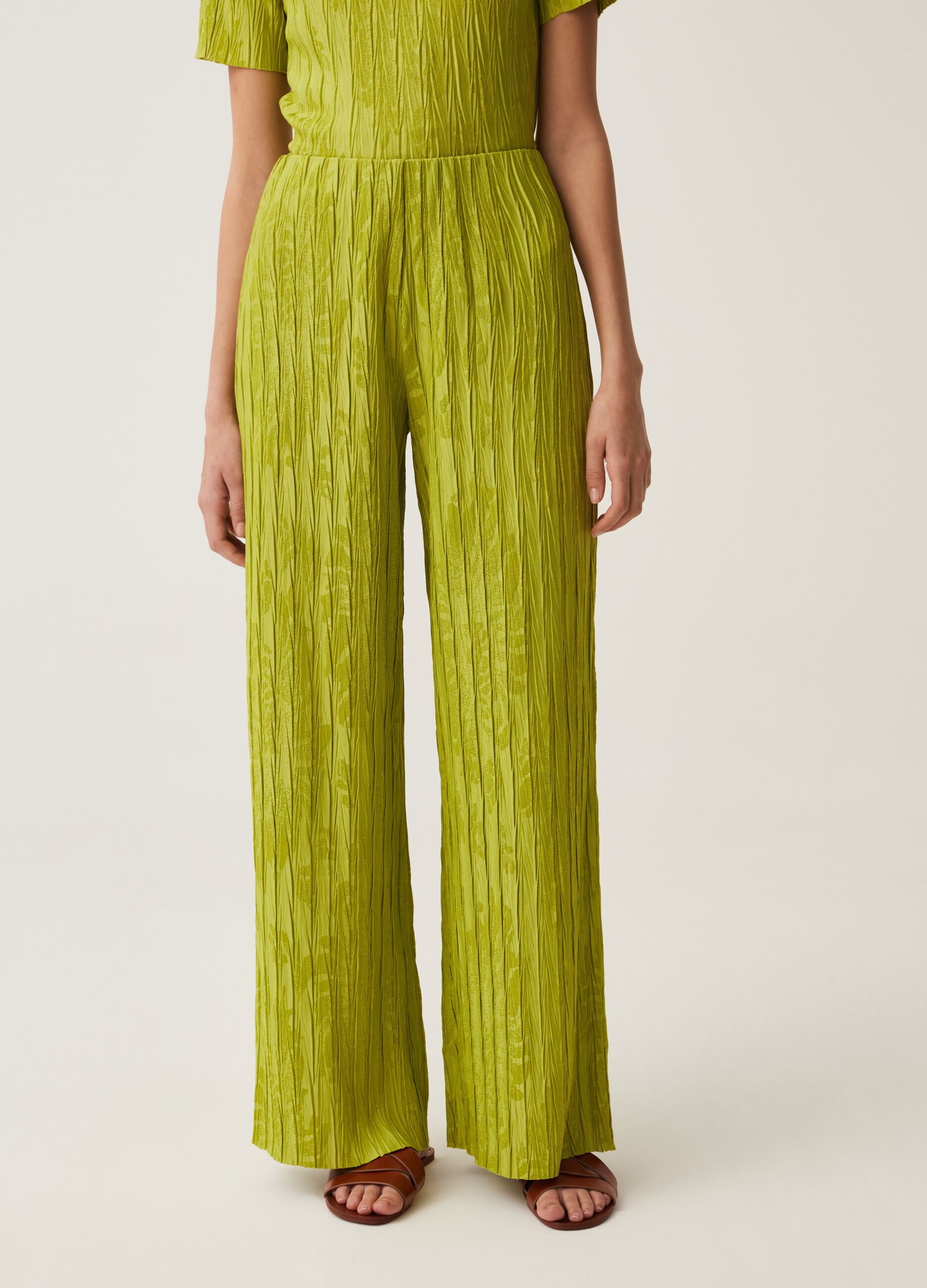Pantalone flared con disegno jacquard_1