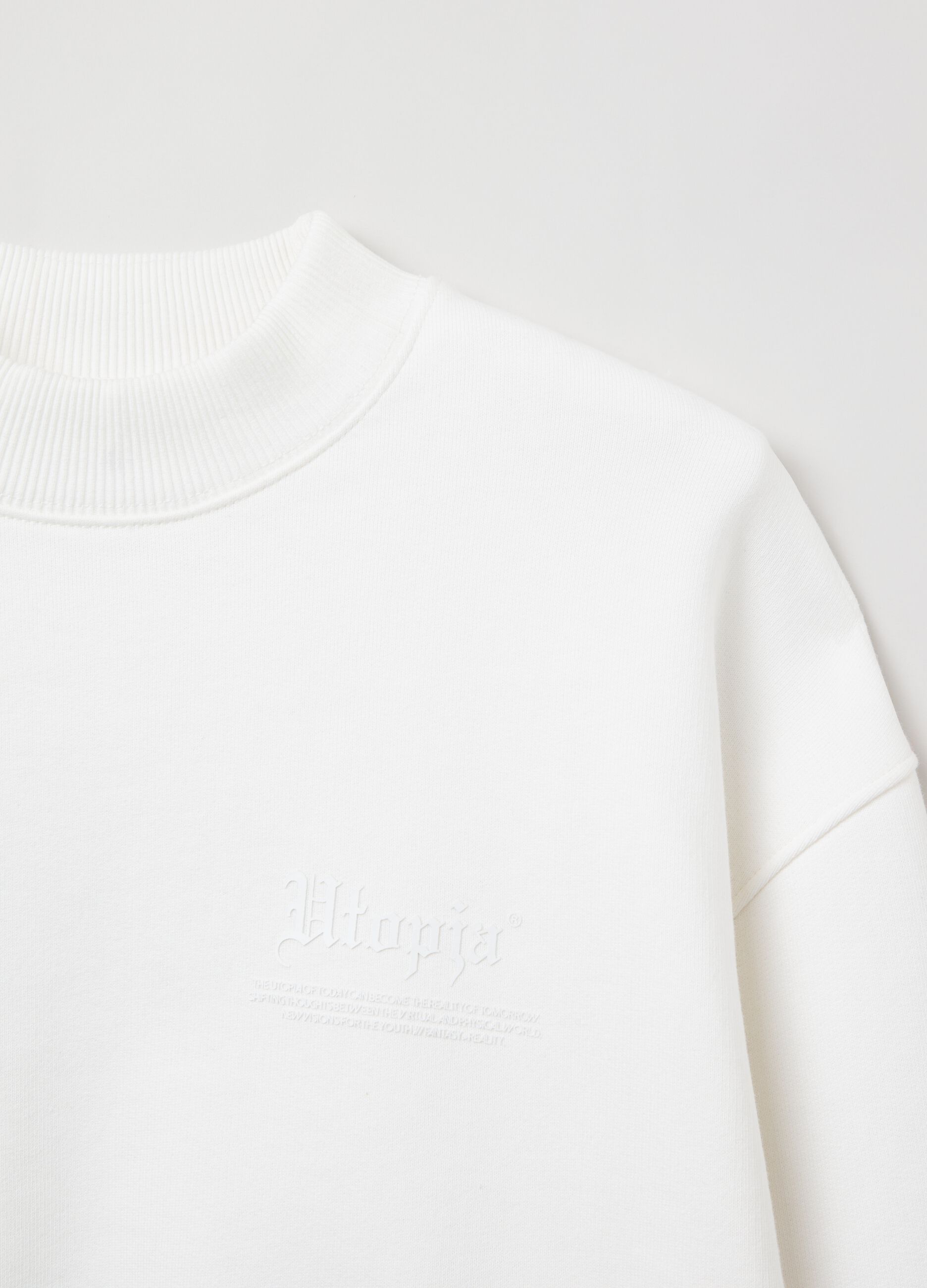 Crewneck Sweatshirt White_7