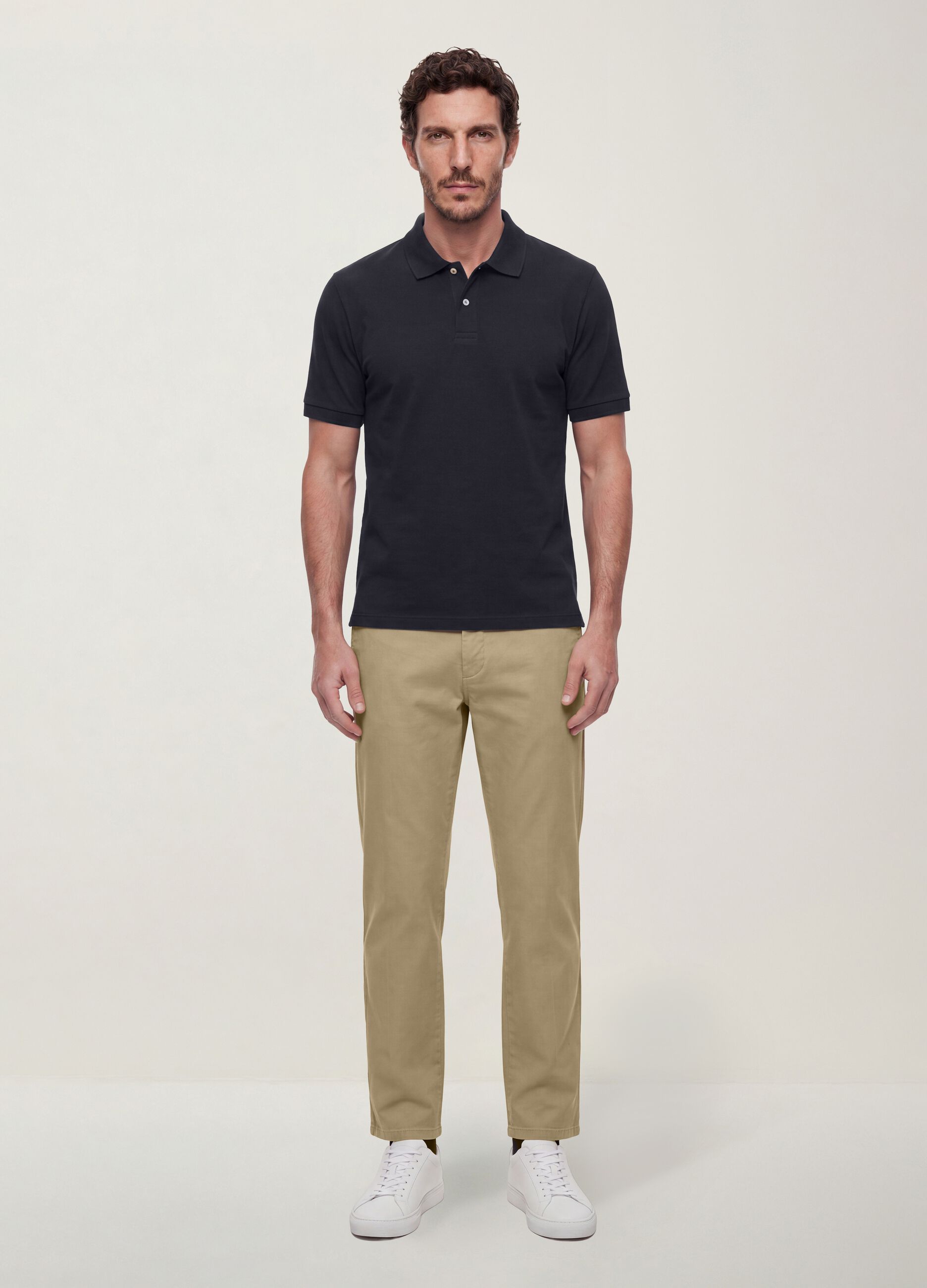 Black pure cotton piqu&eacute; polo shirt with classic collar, regular fit