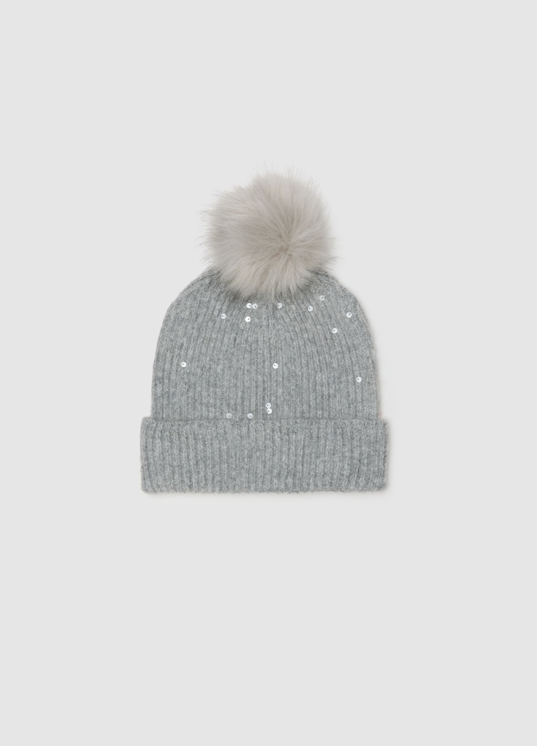 Grey hat with pom pom and sequins