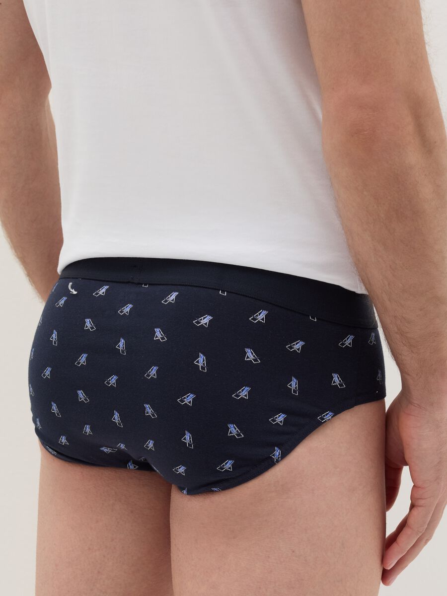 Patterned briefs in stretch cotton_3