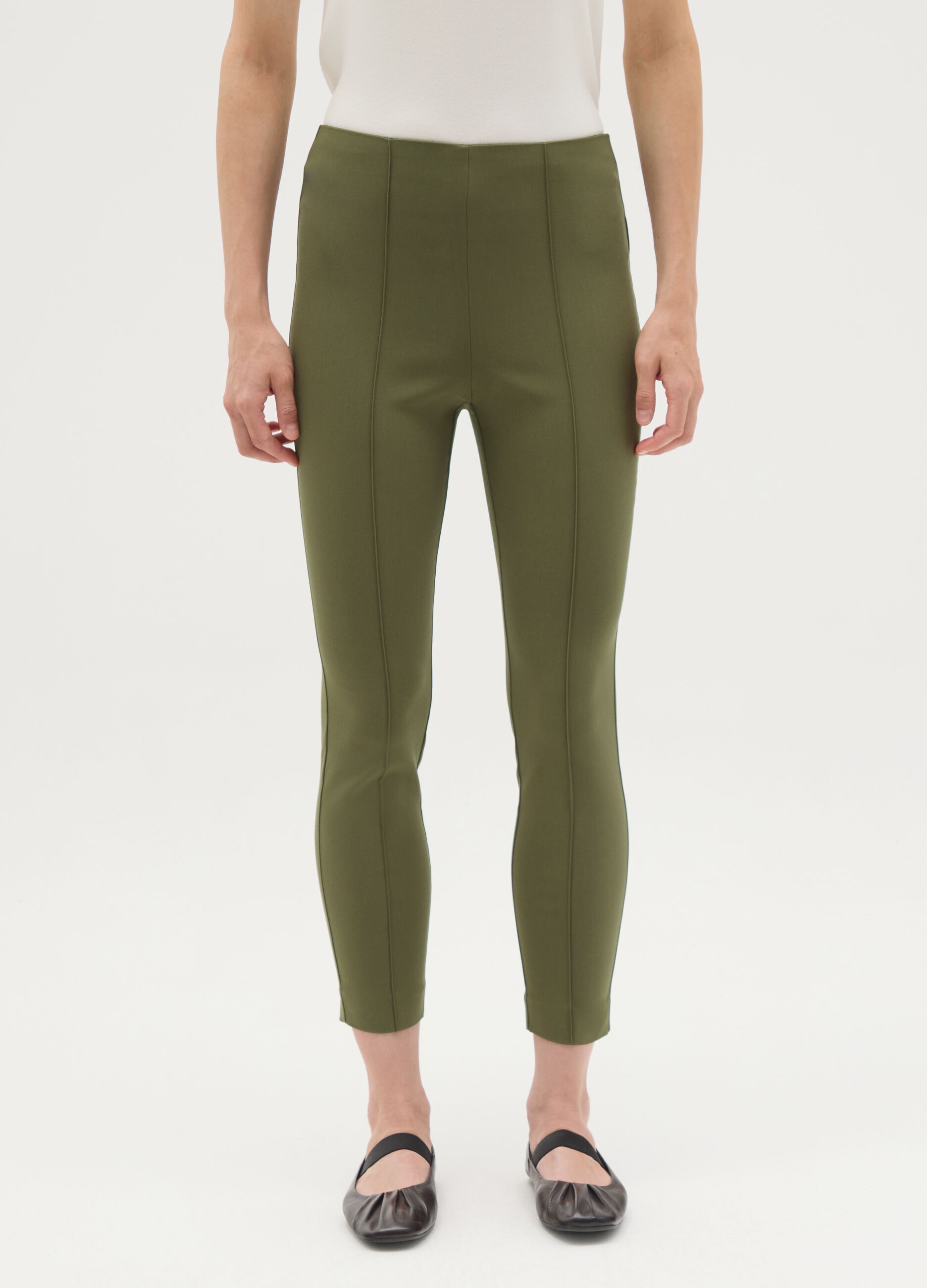 Pantaloni da donna in misto viscosa verde regular fit