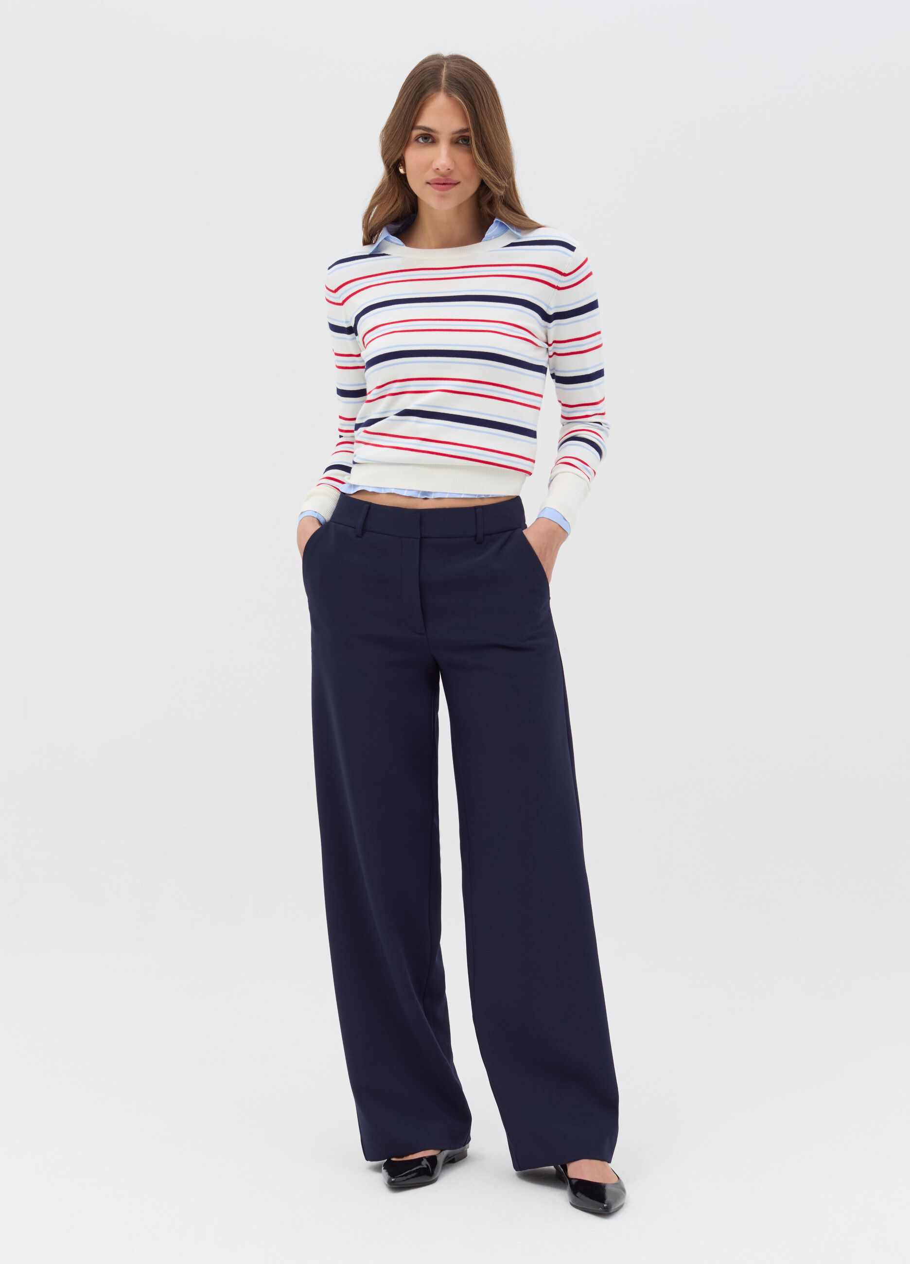 Long-sleeved top with striped pattern