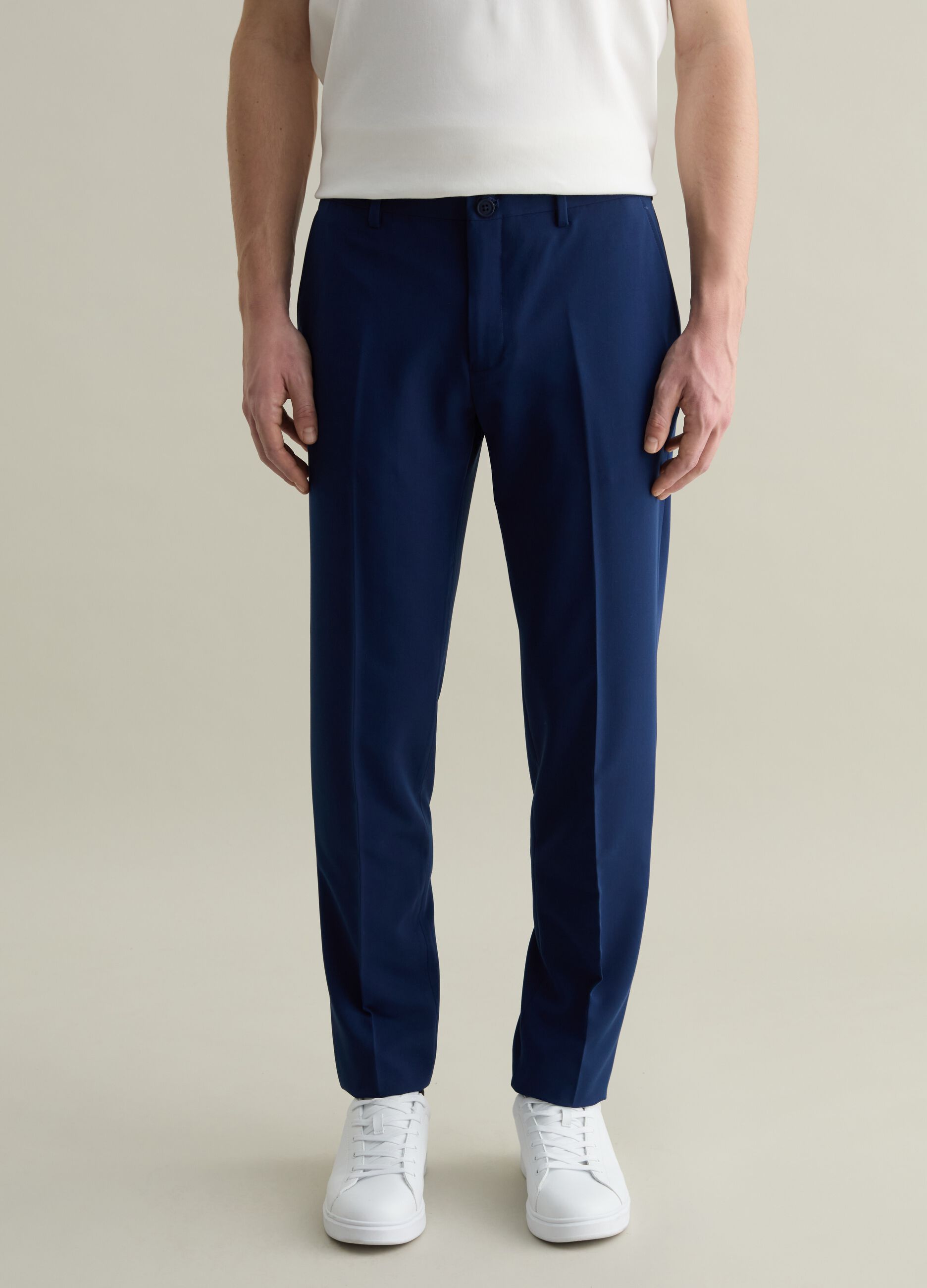 Elegant stretch trousers