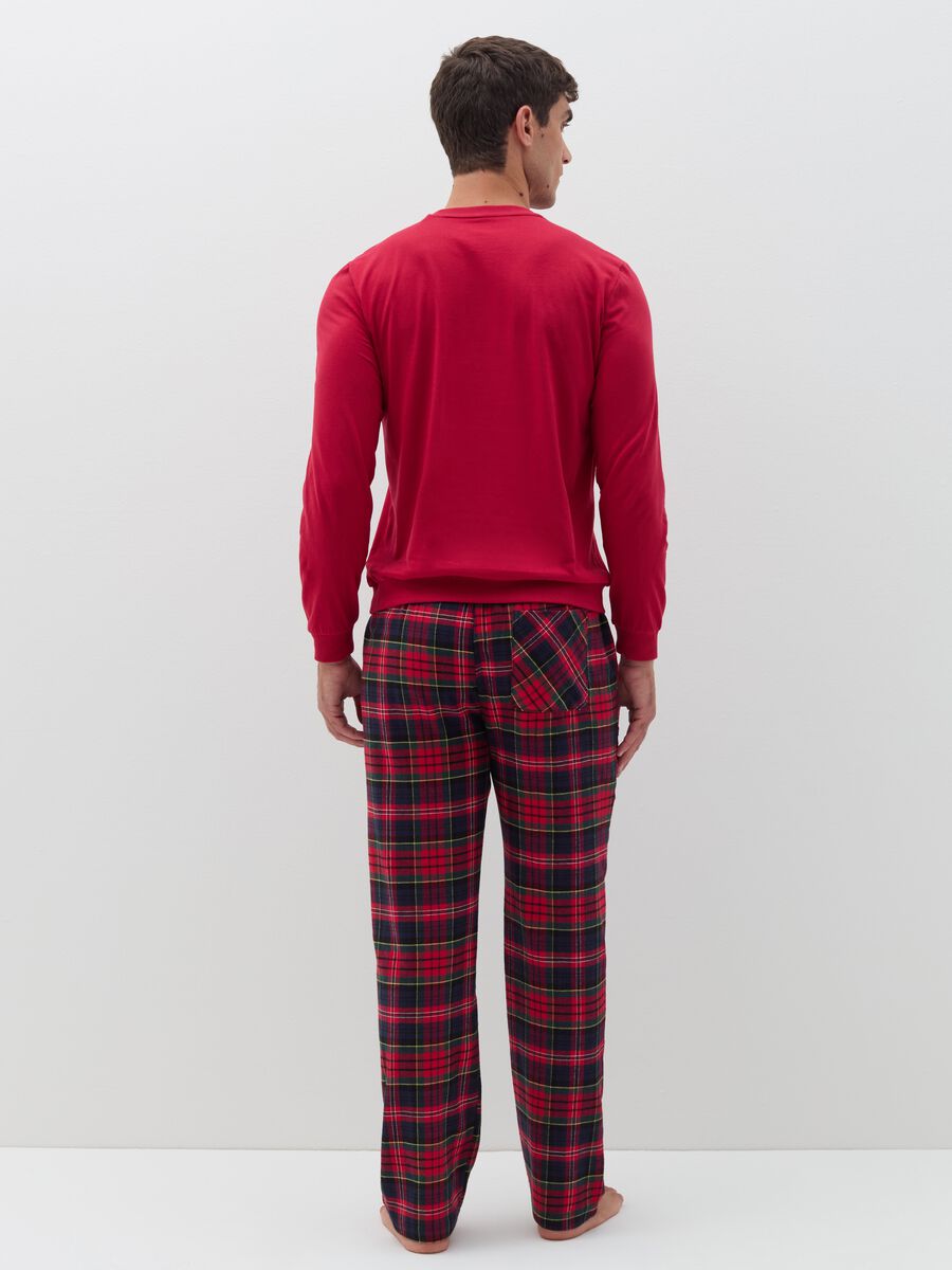 Pyjamas with tartan pattern and animal patch_3