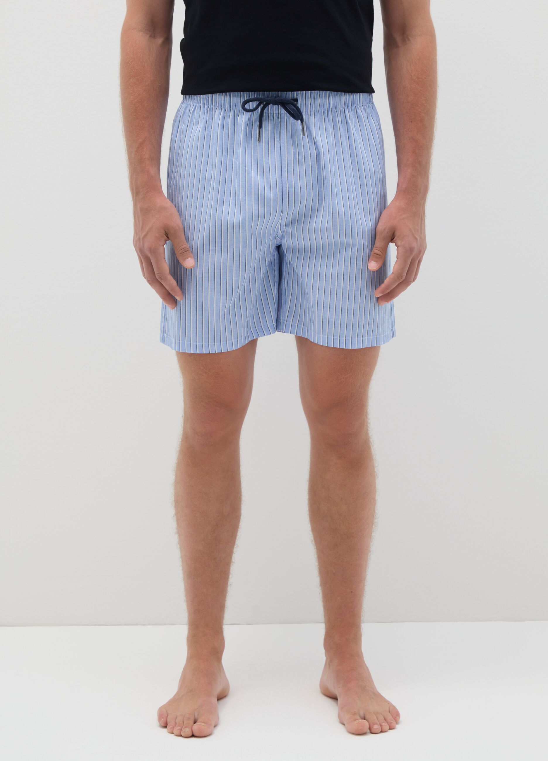 Men's multi-colour pure cotton regular fit striped shorts