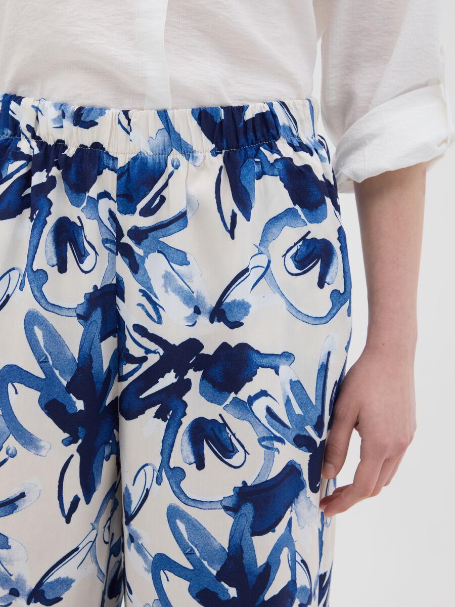 Women's Multicolour Regular Fit Trousers with Floral Print_5