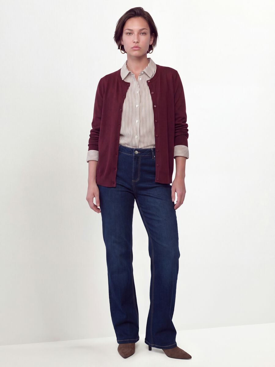 Cardigan rosso in misto viscosa con bottoni regular fit_2