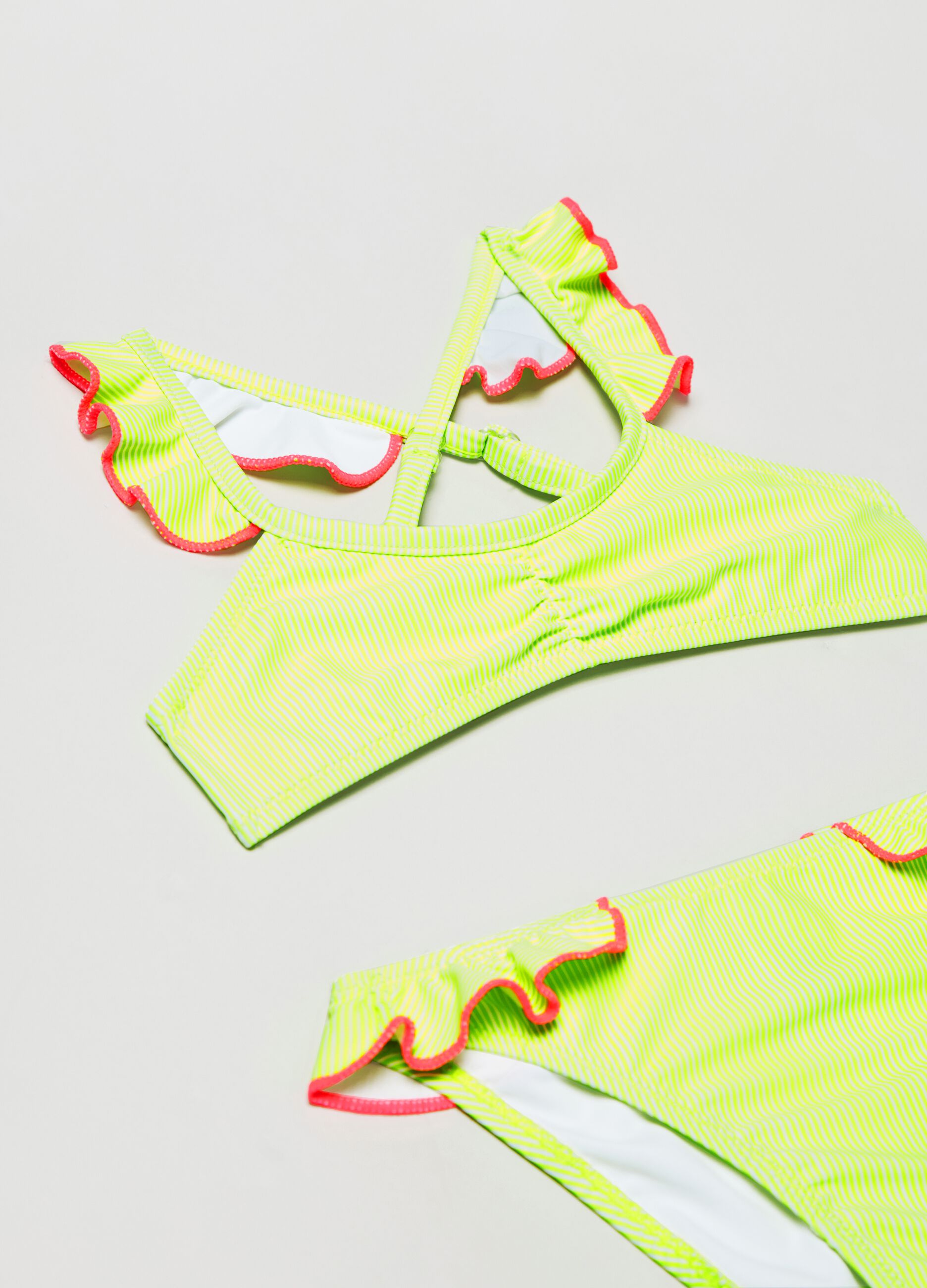 Bikini con rouches e stampa a righe_2