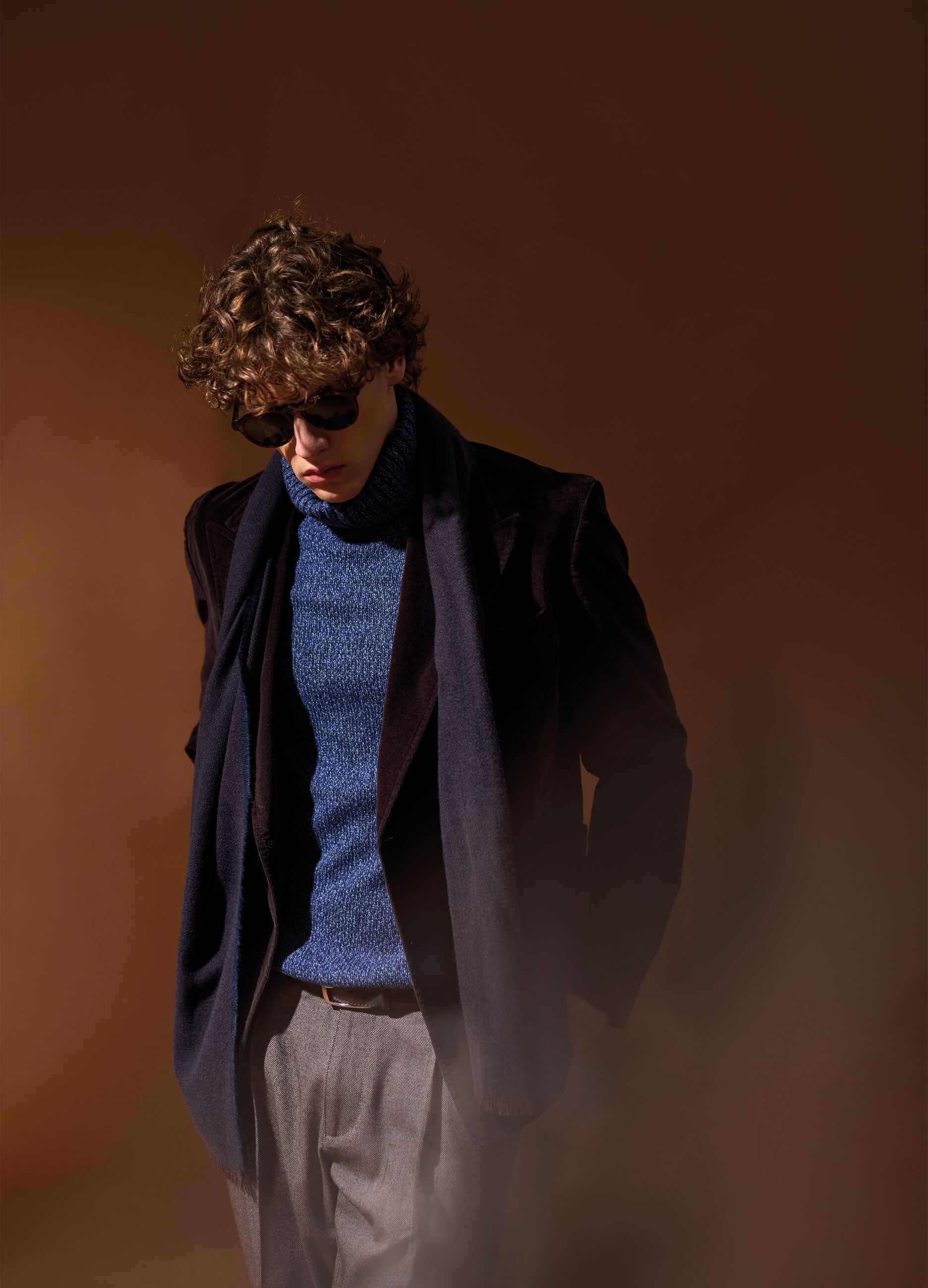 Brown blazer in cotton blend and slim fit corduroy