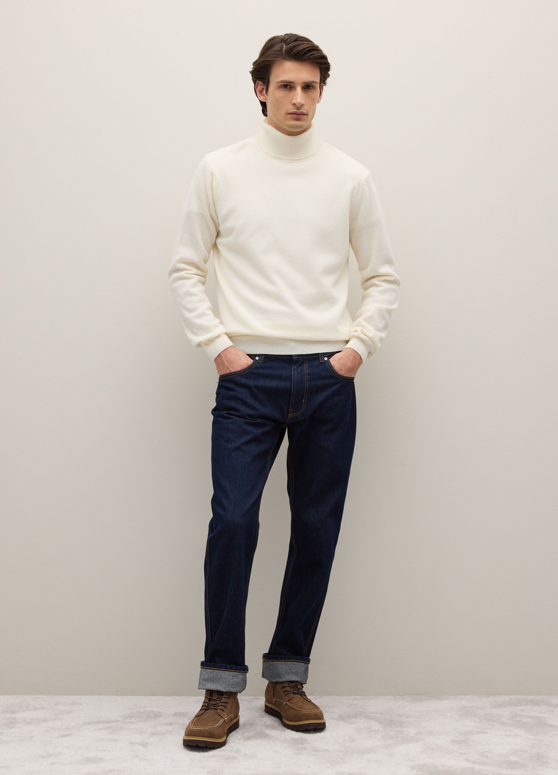 White High-Collar Lambswool Roll Neck Regular Fit