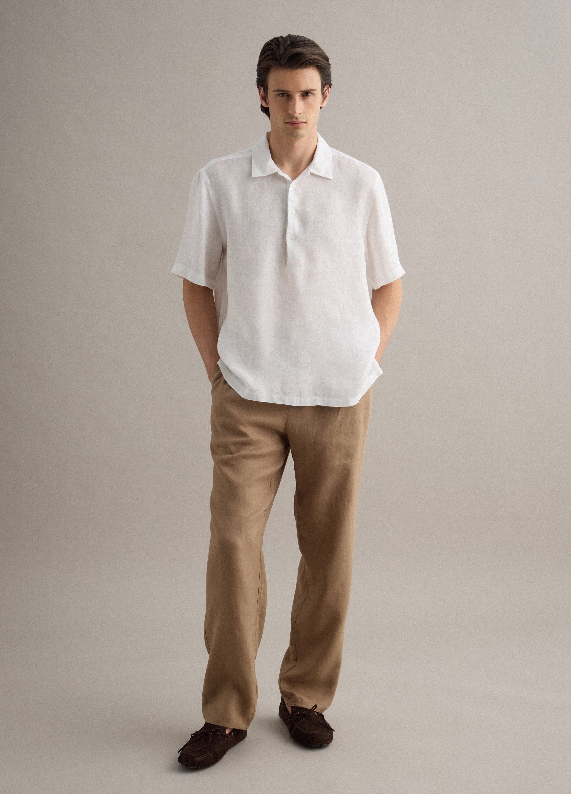 White pure linen regular fit shirt with bowling collar