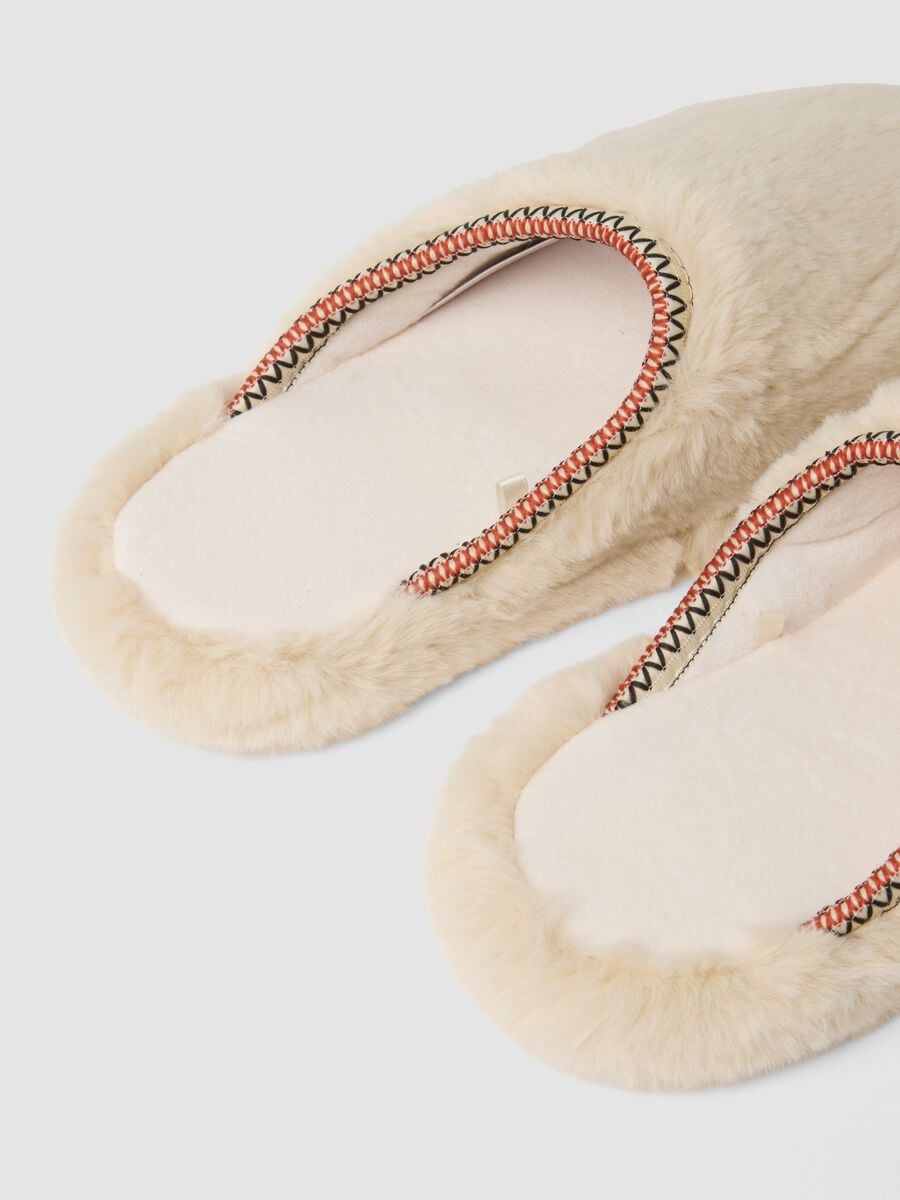 Beige open-back slippers_2