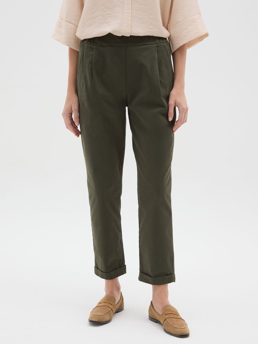 Pantaloni in cotone elasticizzato verdi regular fit_1