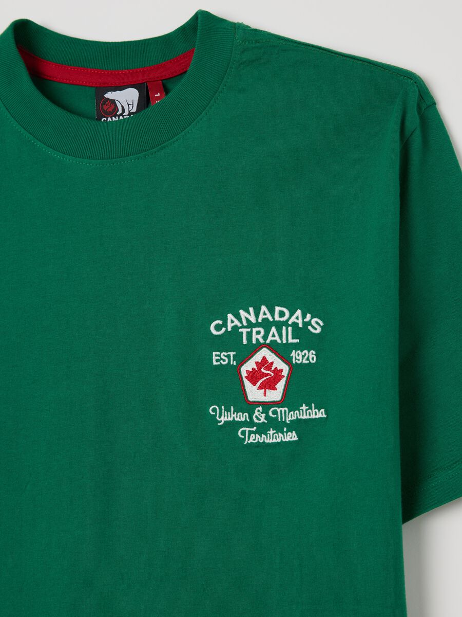 Canada's Trail green T-shirt with embroidery_5