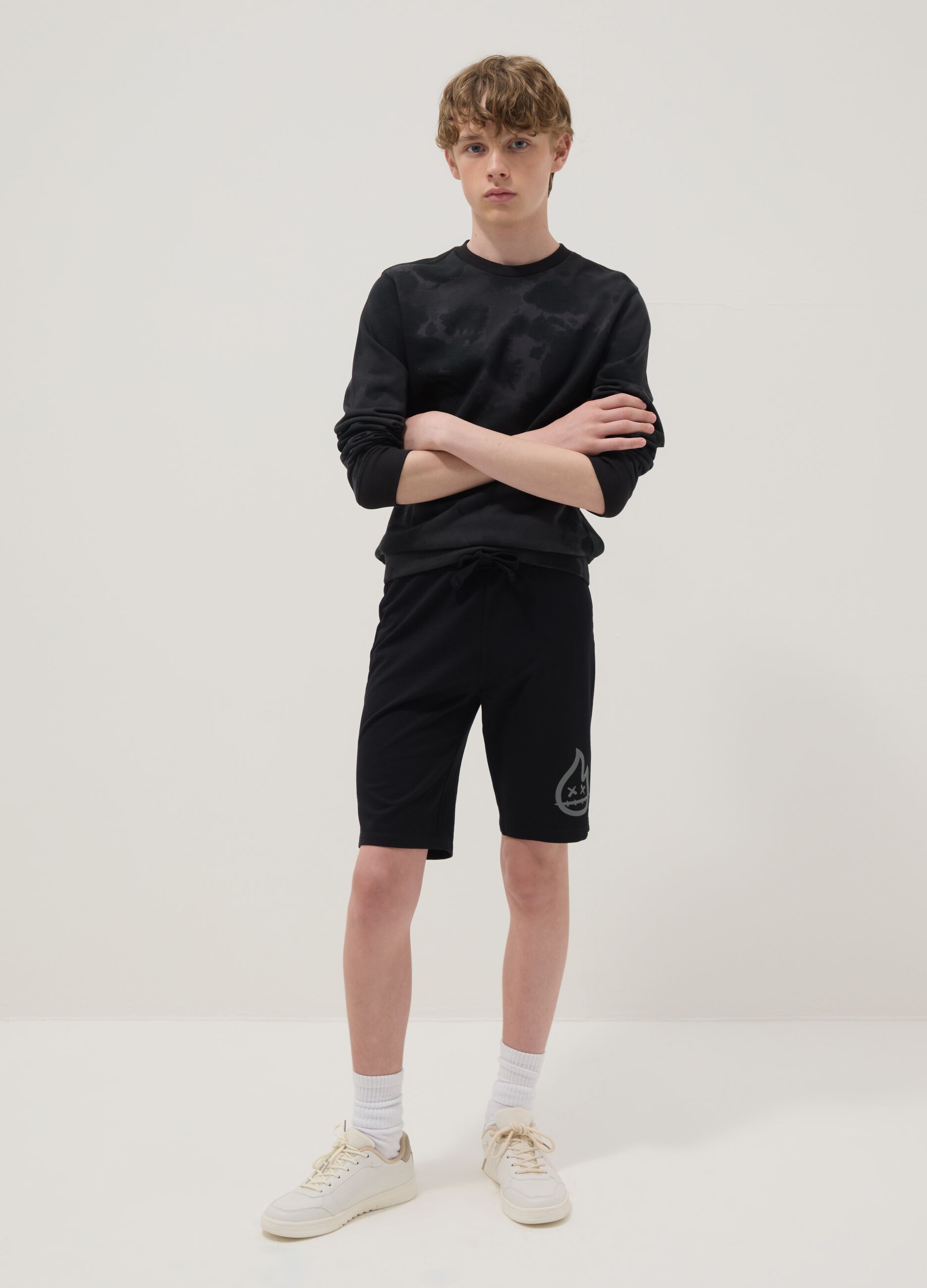 Regular fit black pure cotton shorts for boys