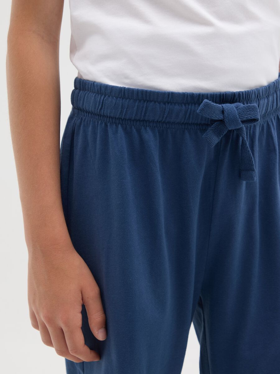 Boy's regular fit blue cotton shorts_2