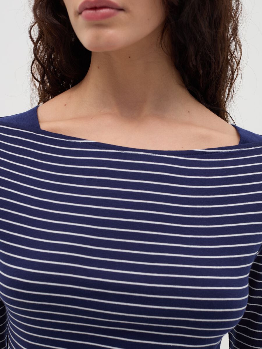 Striped T-shirt with boat neck_3