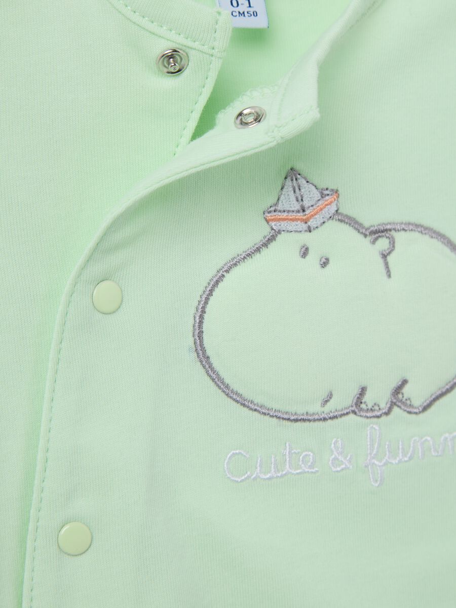 Short green onesie with hippopotamus print_3