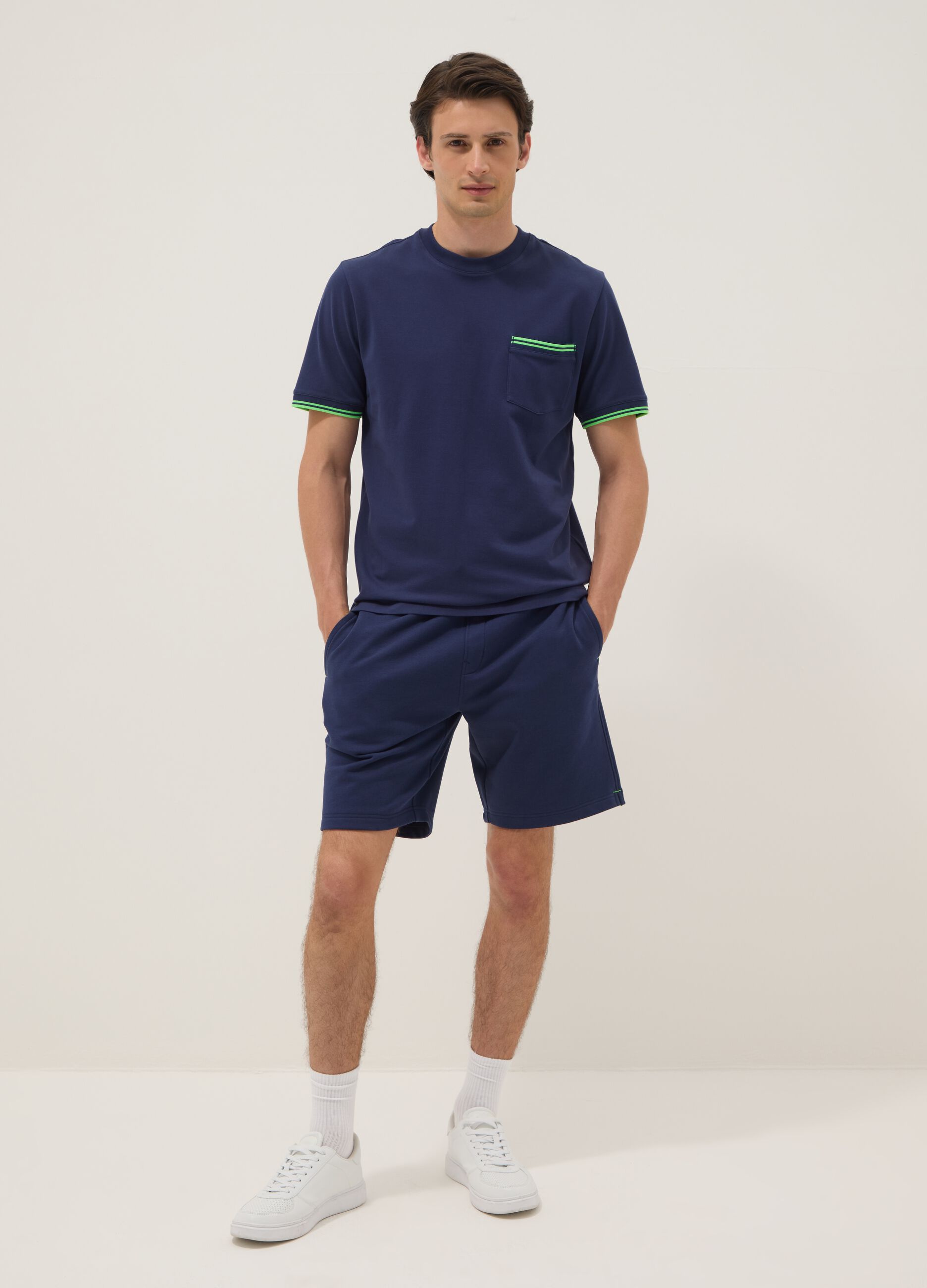 Blue stretch cotton T-shirt with chest pocket
