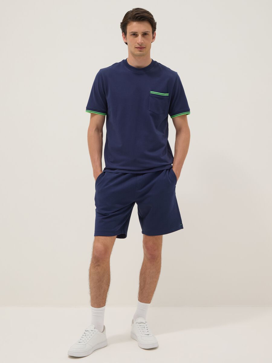 Blue stretch cotton T-shirt with chest pocket_1