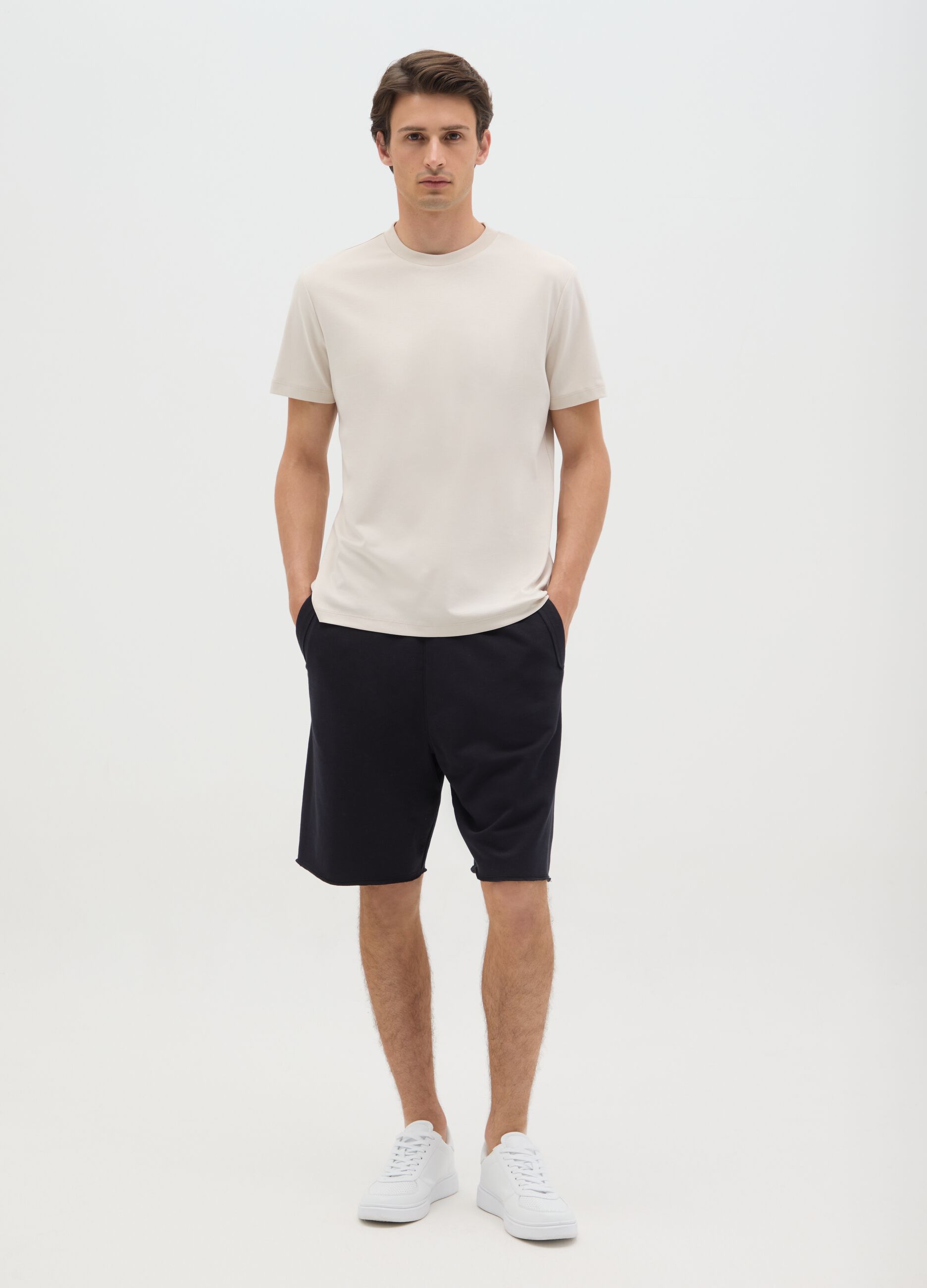 Men's regular fit adjustable black stretch cotton shorts