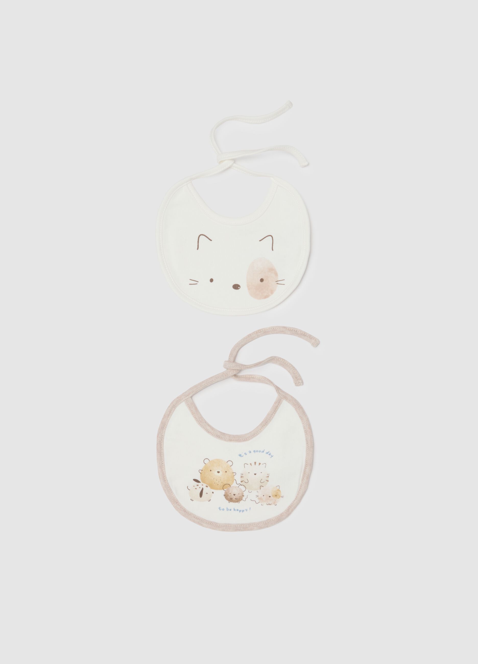 Set of newborn cotton bibs in multicolor with print