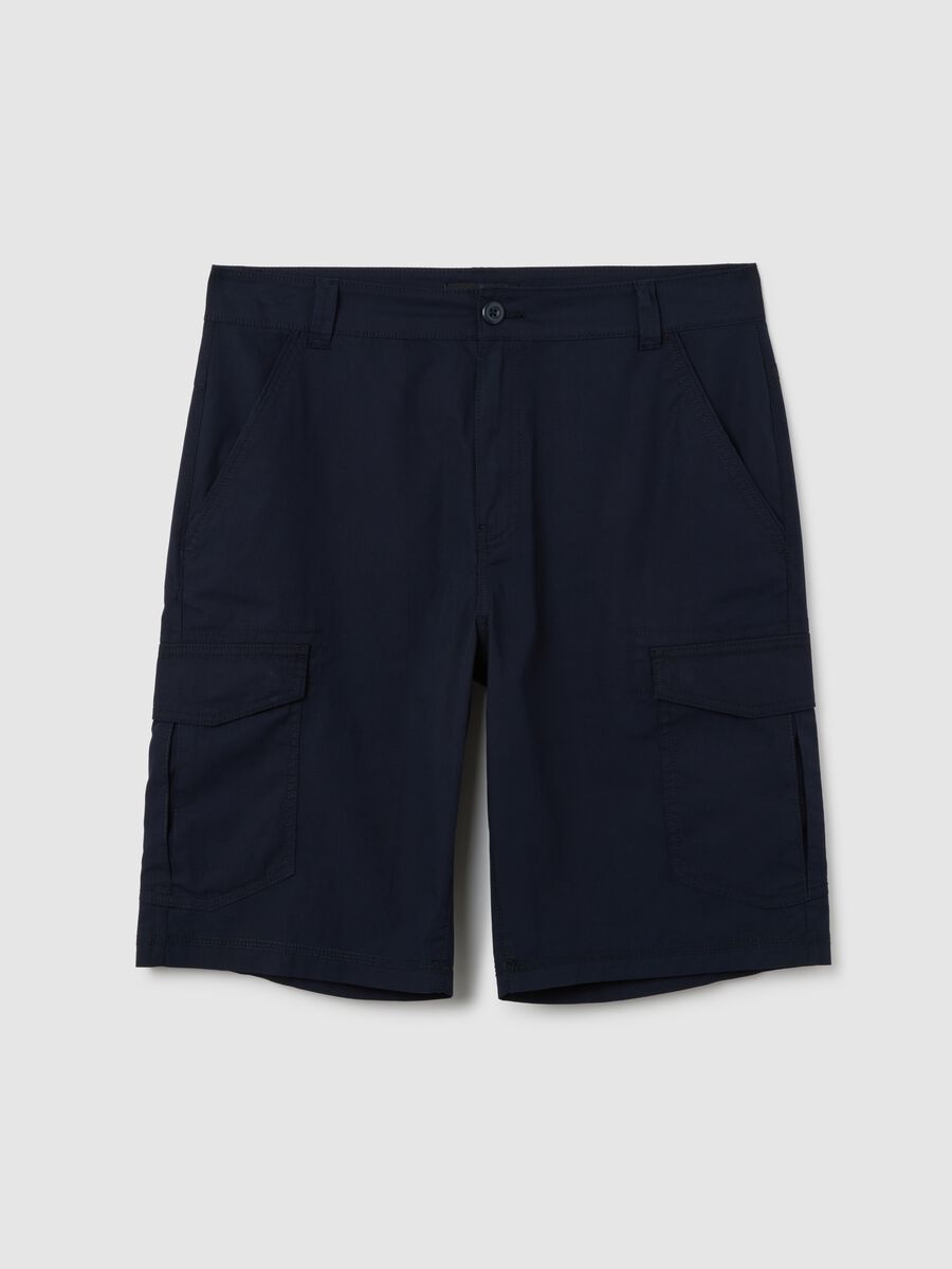 Men's blue regular fit cotton bermuda shorts with cargo pockets_0