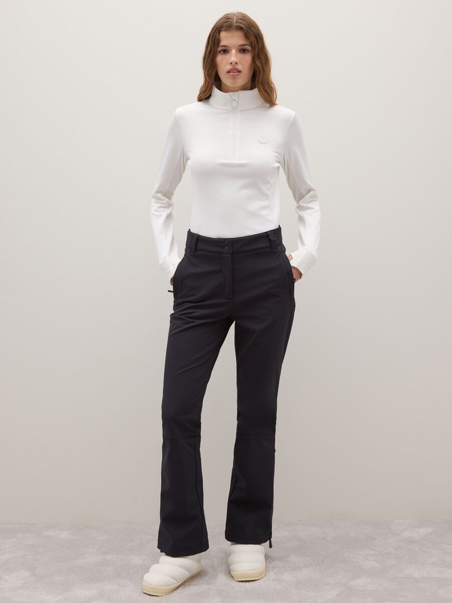 White sporty sweatshirt with high neck and half zip fitted_2