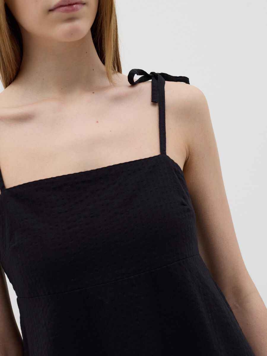 Women’s black dress in 100% cotton with regular fit and square neckline_2
