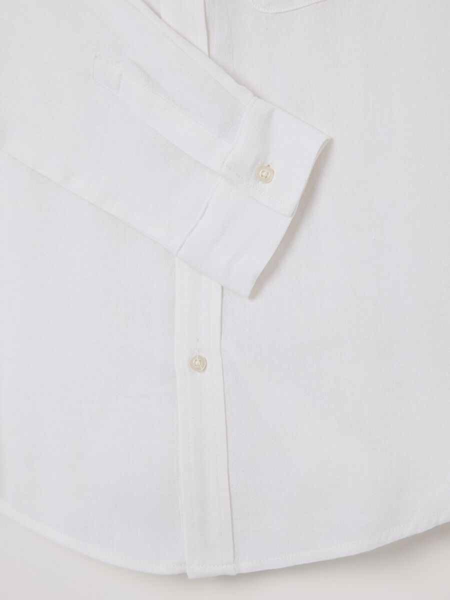 White shirt in linen, viscose and cotton_5