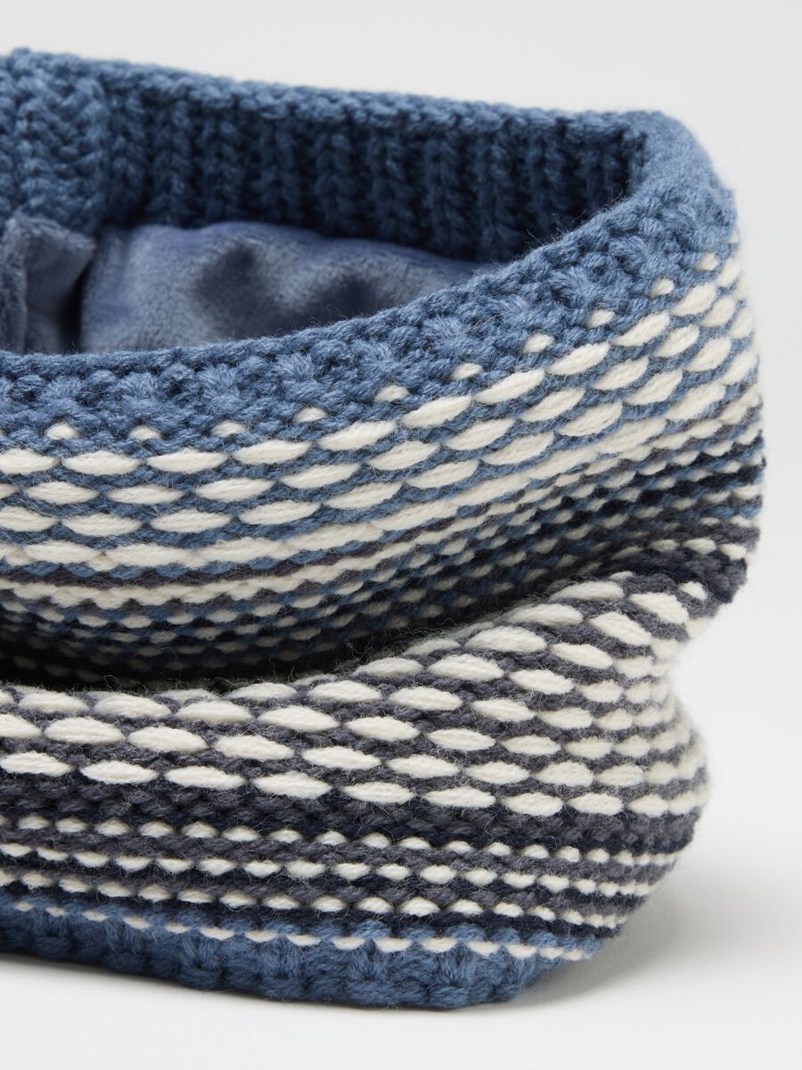 Blue acrylic striped scarf_2