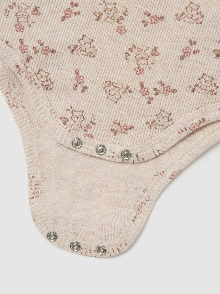 Body da neonata in puro cotone beige a fiori_2