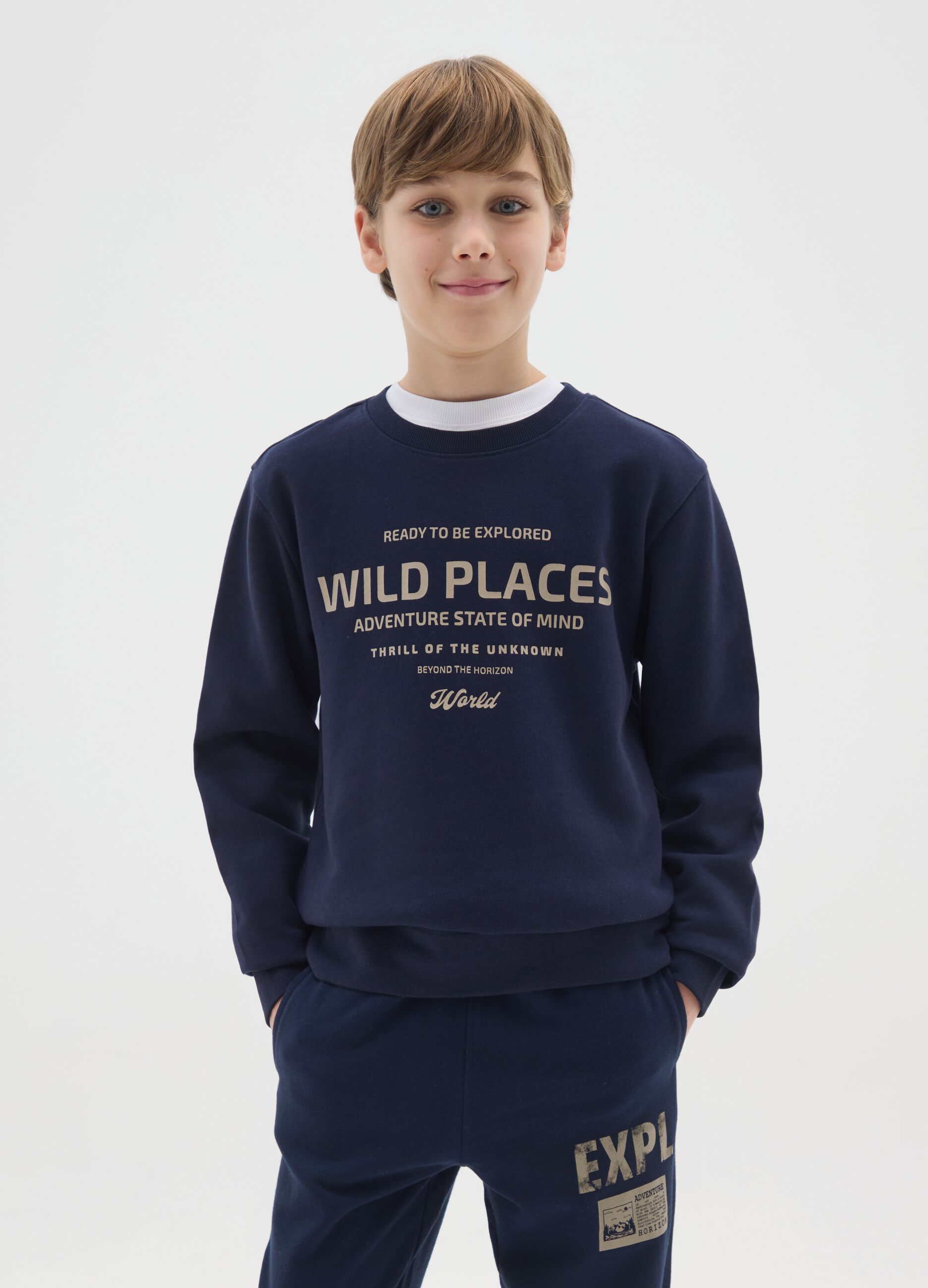 Boys' blue pure cotton jumper, regular fit with round neck